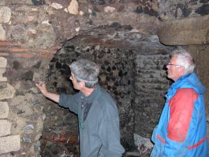 Prospection dans les caves